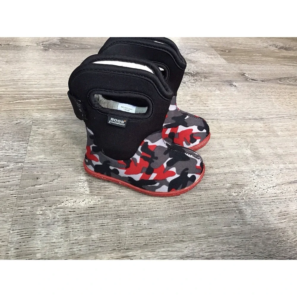 Baby Bogs Toddler Boy Boots Size 4 Rain Snow Red Black Camo Pull On Waterproof